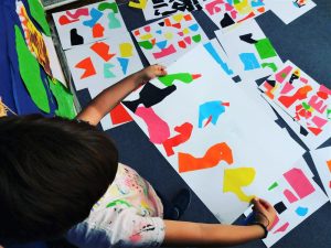 Taller artístico en el aula